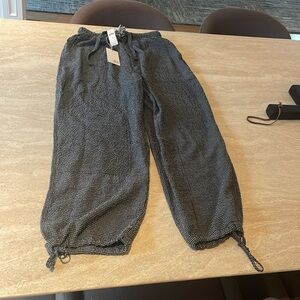 New! DRA LOS ANGELES Pants